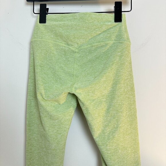 ALO YOGA High Waist Alosoft 7/8 Leggings in Iced Green Tea Heather Size X-Small - Picture 7 of 8